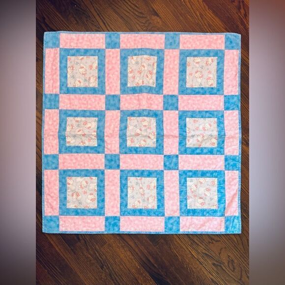 Hello Kitty Handmade Square Baby Quilt - Picture 1 of 6